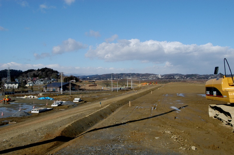 ����o�C�p�X�̘H�ʂ͖k�֐L�т�