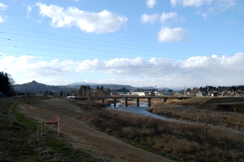 �ߐ�̉͌�����㗬������