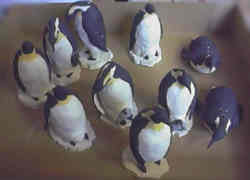 陶器のペンギン